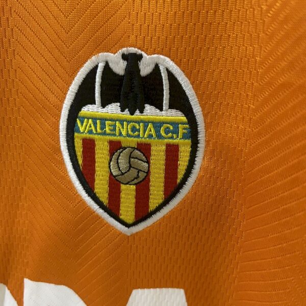Retro Valencia CF 1999/00 Away Jersey - Image 6