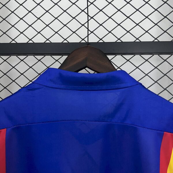 Retro Valencia CF 1980/81 Away Jersey - Image 5