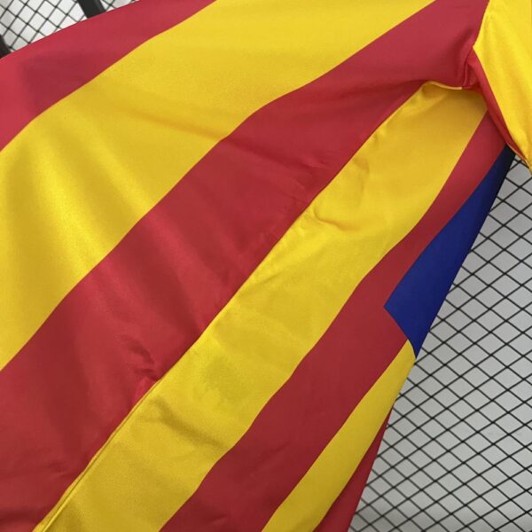 Retro Valencia CF 1980/81 Away Jersey - Image 4