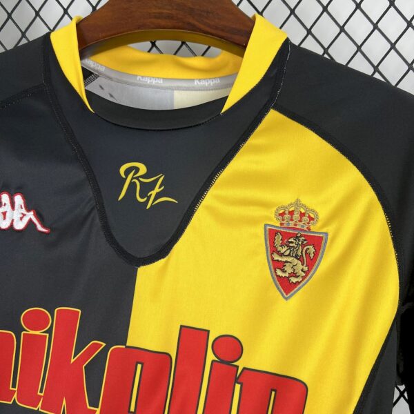 Retro Real Zaragoza 2001/02 Away Jersey - Image 5