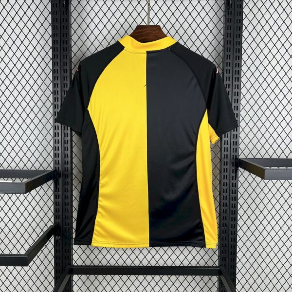 Retro Real Zaragoza 2001/02 Away Jersey - Image 2