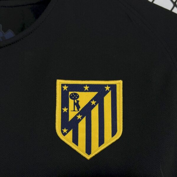 Retro Atletico Madrid 2016/17 Away Jersey - Image 6