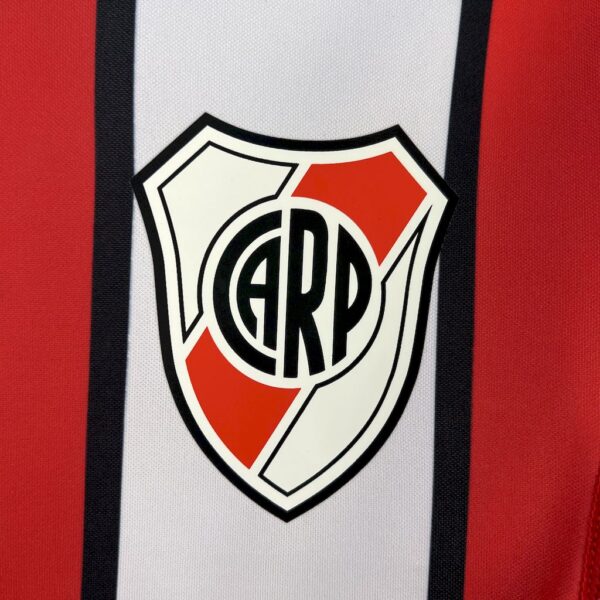 Retro River Plate 2003/04 Away Jersey - Image 7