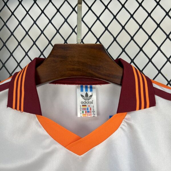 Retro AS Roma 1992/93 Away Jersey - Image 7