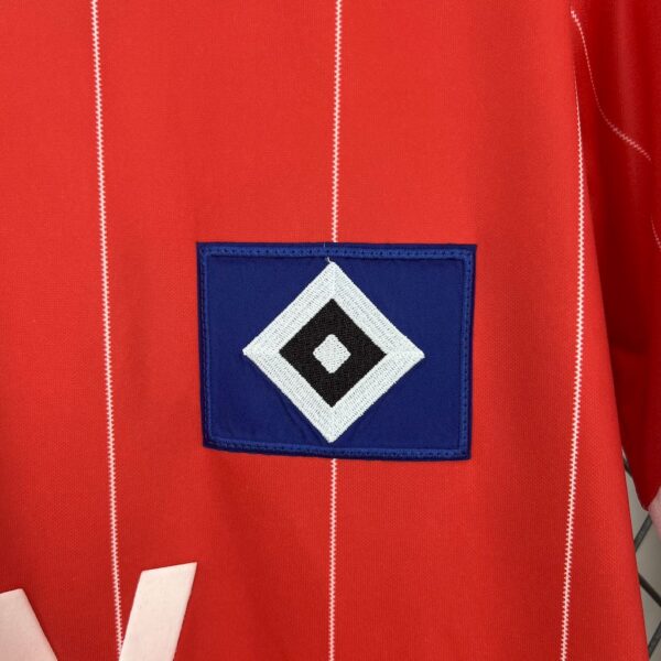 Retro Hamburger SV 1983/84 Away Jersey - Image 5