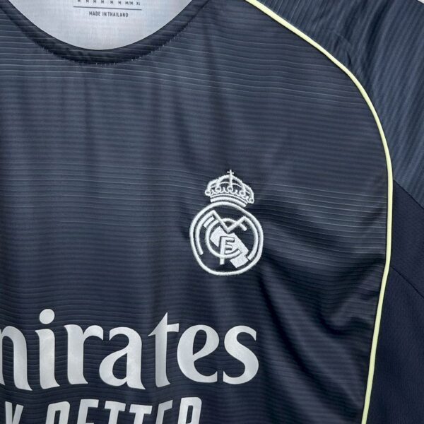 Men's Real Madrid 2025/26 Away Long Sleeves Jersey - Image 6