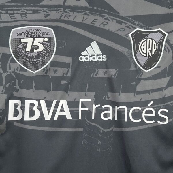 Retro River Plate 2013/14 70th Anniversary Edition Jersey - Image 6
