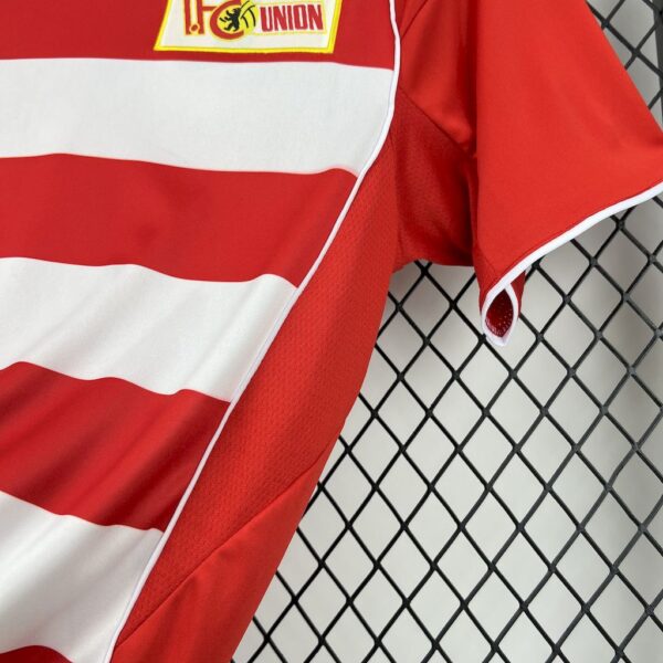 Men's 1. FC Union Berlin 2025/26 Home Jersey - Image 4
