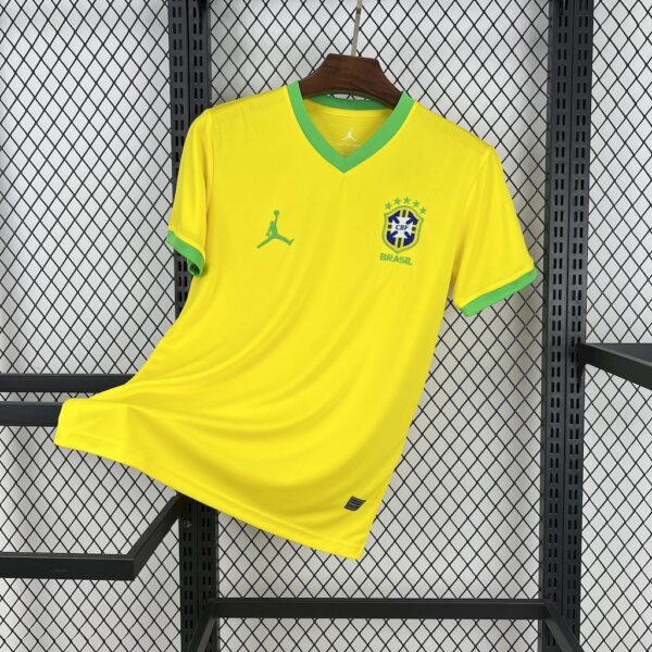 Men's Brazil 2025/26 Jordan Yellow Special Edition Jersey