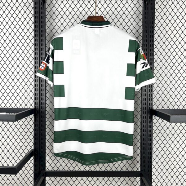 Retro Sporting CP 2000/01 Home Jersey - Image 2