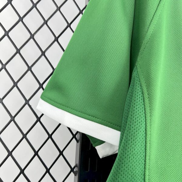 Retro Wolfsburg 2008/09 Home Jersey - Image 7