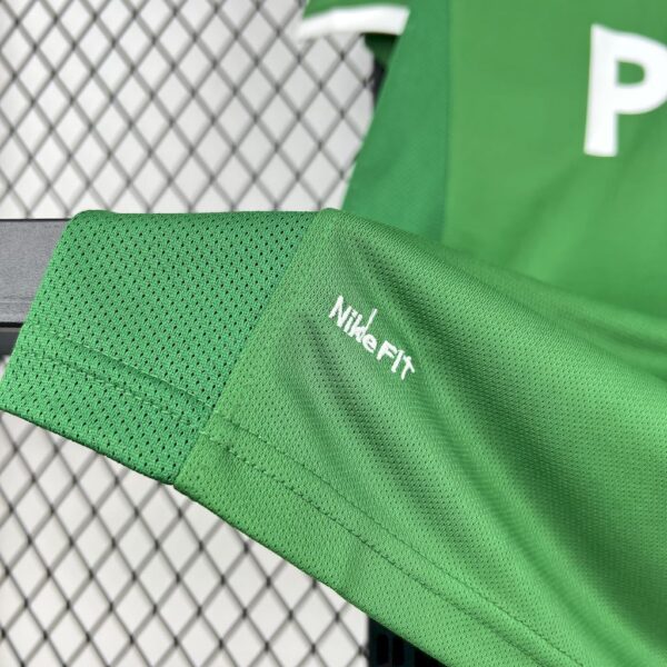 Retro Wolfsburg 2008/09 Home Jersey - Image 3
