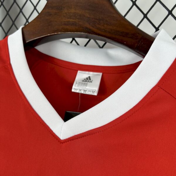 Retro Benfica 2002/03 Home Jersey - Image 6