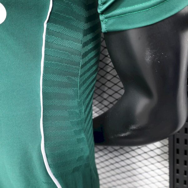 Men's Real Madrid  2025/26 Green special edition Jersey Player Version - Image 4