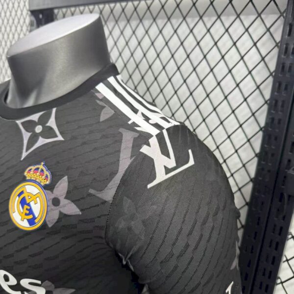 Men's Real Madrid 2025/26 Black Louis Vuitton Jersey Player Version - Image 5