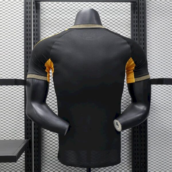 Men's Real Madrid 2025/26 Black Especial Jersey Player Version - Image 2