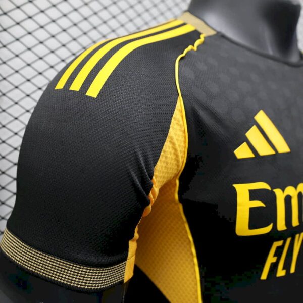 Men's Real Madrid 2025/26 Black Especial Jersey Player Version - Image 8