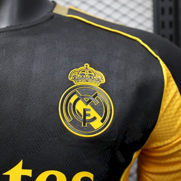 Men's Real Madrid 2025/26 Black Especial Jersey Player Version - Image 4
