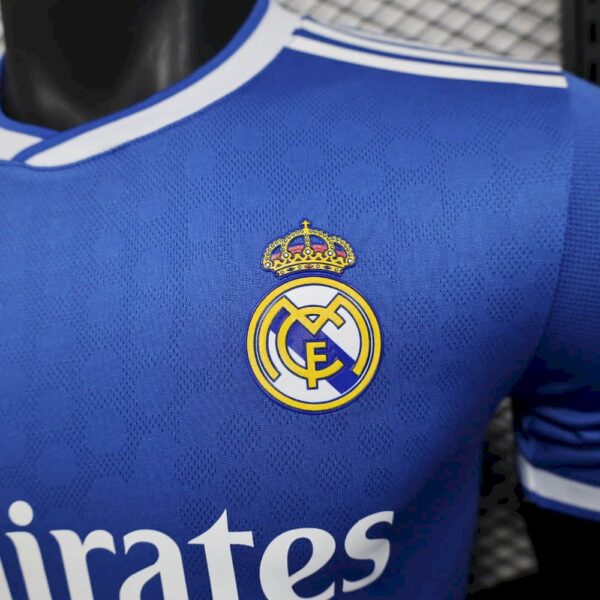 Men's Real Madrid 2025/26 Third Jersey Player Version - Image 7