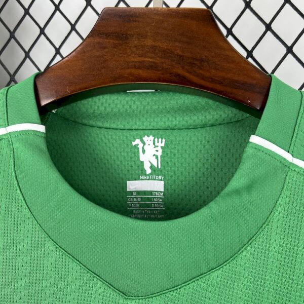 Retro Manchester United 2007/08 Goalkeeper  Long Sleeves Jersey - Image 8