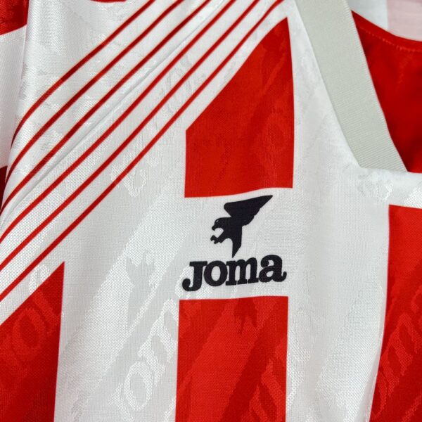 Retro Sporting de Gijon 1994/95 Home Jersey - Image 7