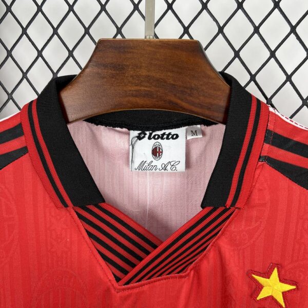 Retro AC Milan 1998/99 Away Red Jersey - Image 8
