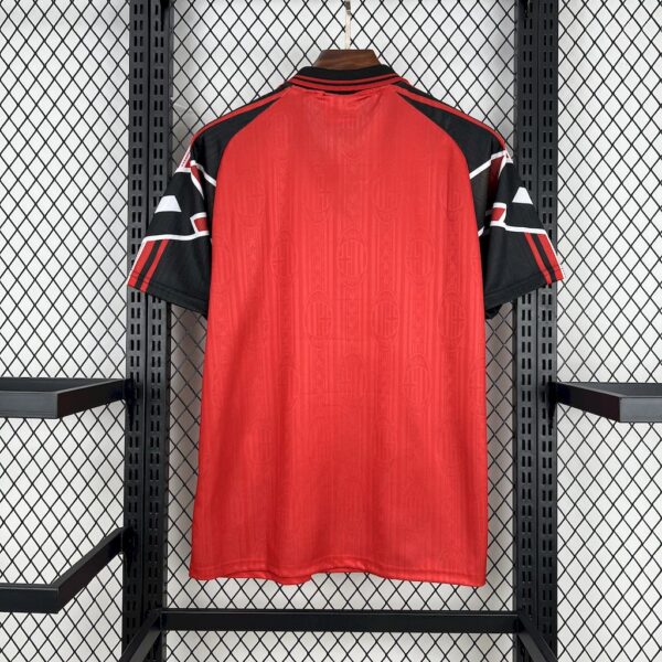 Retro AC Milan 1998/99 Away Red Jersey - Image 2