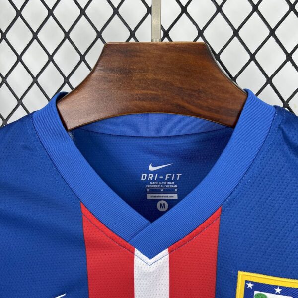 Retro Atletico Madrid 20101/1 Away Jersey - Image 10