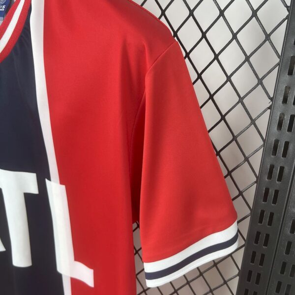 Retro Paris Saint-Germain 1975 Away （11Number）Jersey - Image 4