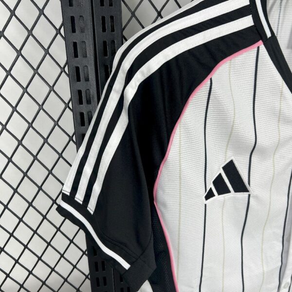 Men's Juventus 2025/26 US Pack Jersey - Image 4