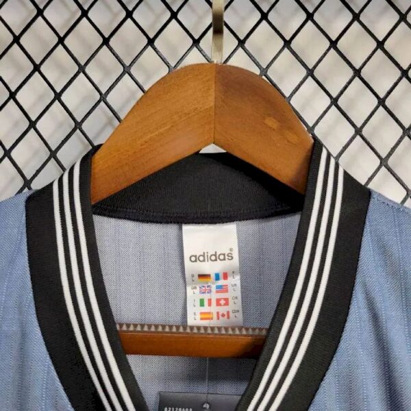 Retro Newcastle United 1996/97 Away Jersey - Image 3