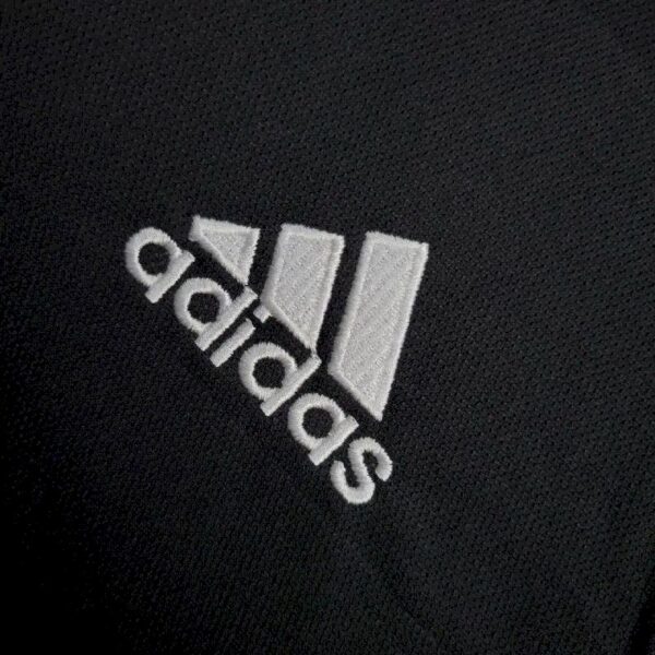 Retro Newcastle United 2001/02 Away Jersey - Image 4
