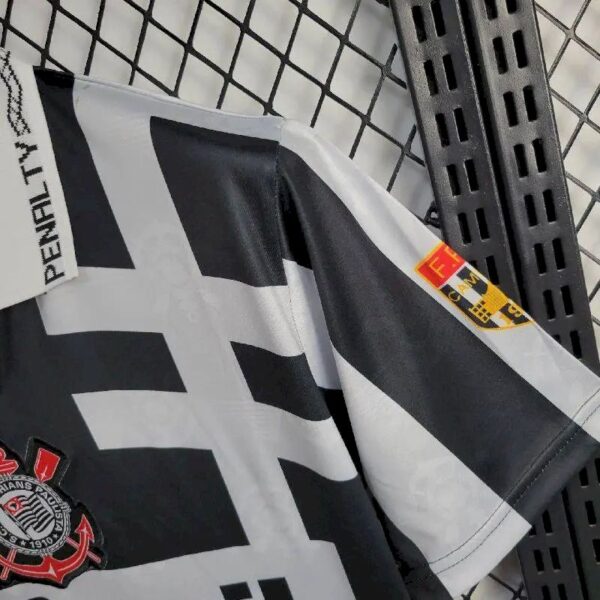 Retro Corinthians 1996 Third Jersey - Image 9