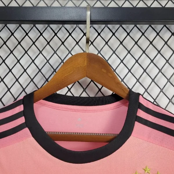 Retro Juventus 2015/16 Away Jersey - Image 3