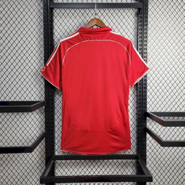 Retro Liverpool 2006/07 Home Jersey - Image 3