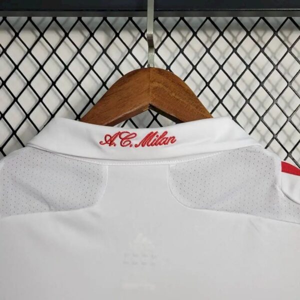 Retro AC Milan 2007/08 Away Jersey - Image 6