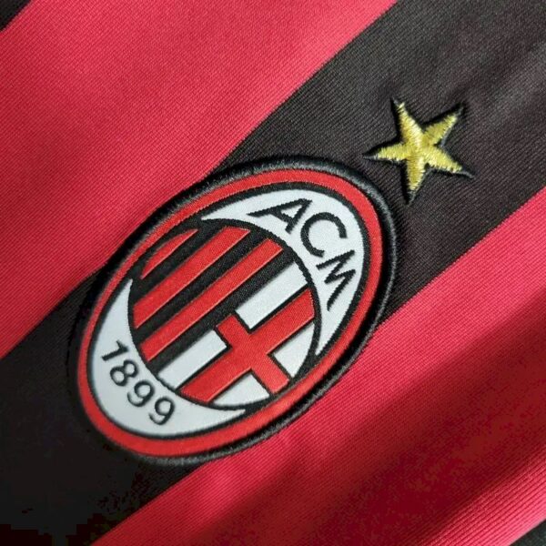 Retro AC Milan 2009/10 Home Jersey - Image 8