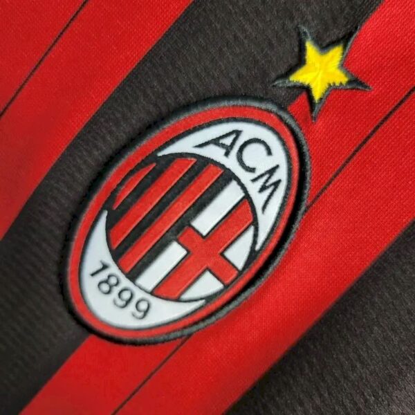 Retro AC Milan 2013/14 Home Long Sleeves Jersey - Image 7