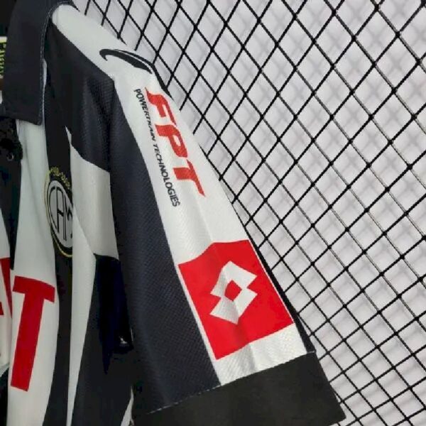 Retro Atlético Mineiro 2008 Home Jersey - Image 7