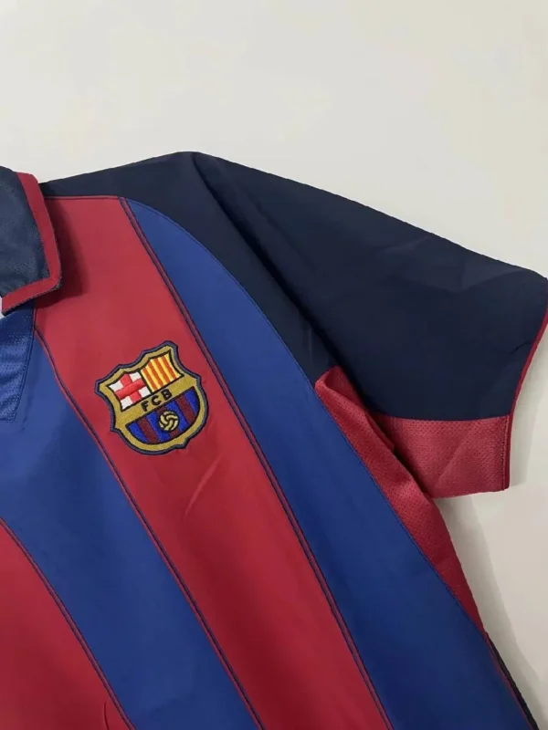 Retro Barcelona 2003/04 Home Jersey - Image 3