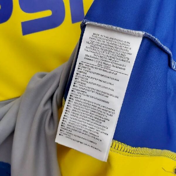 Retro Boca Juniors 2002 Away Jersey - Image 5