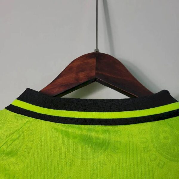 Retro Borussia Dortmund 1996 Home Jersey - Image 8