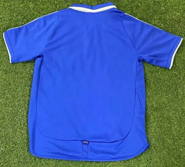 Retro Chelsea 2001/03 Home Jersey - Image 4