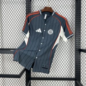 Men's Bayern Munich 2025/26 US Pack Jersey
