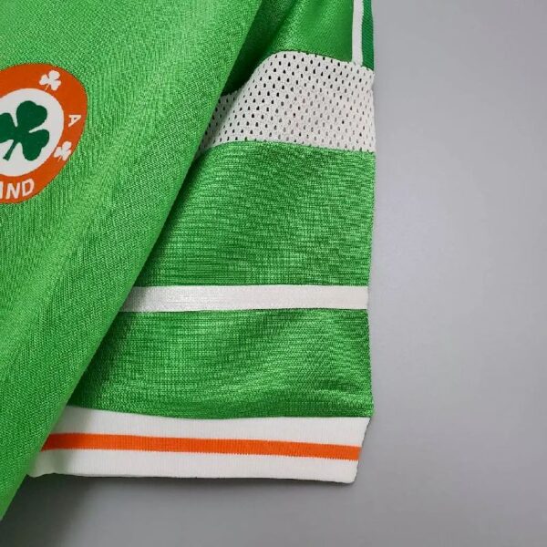 Retro Ireland 1988 Home Jersey - Image 7