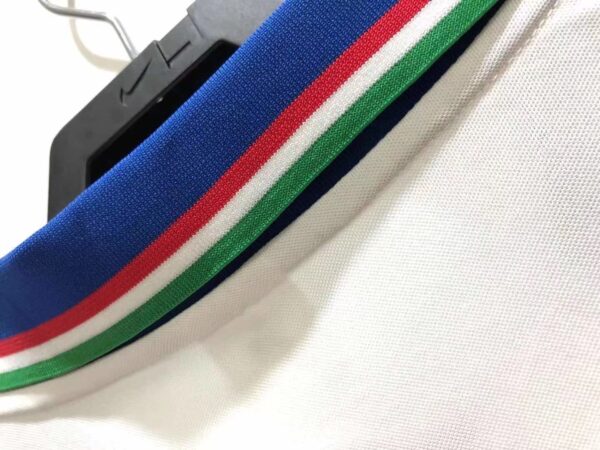 Retro Italy 1982 Away Jersey - Image 6