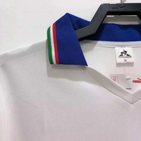 Retro Italy 1982 Away Jersey - Image 7