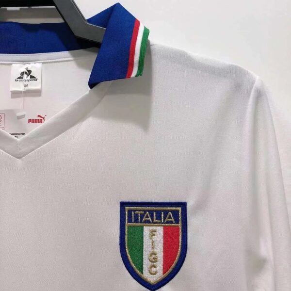 Retro Italy 1982 Away Jersey - Image 8
