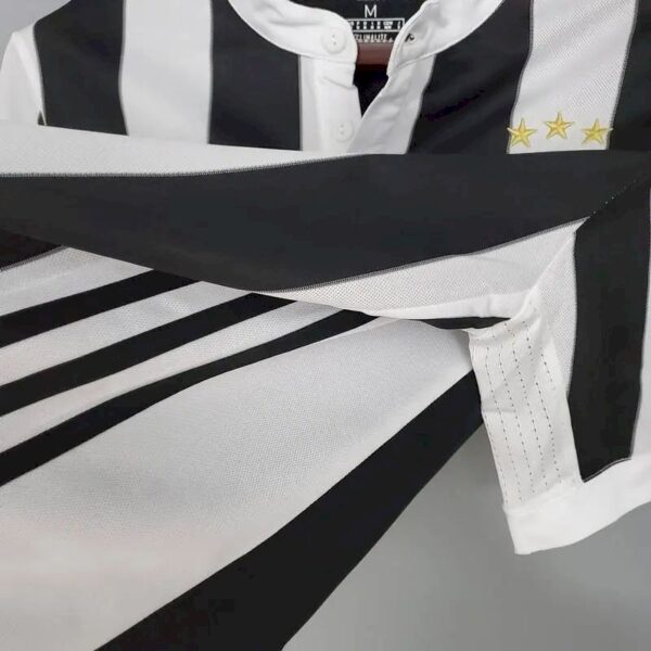 Retro Juventus 2017/18 Home Jersey - Image 5