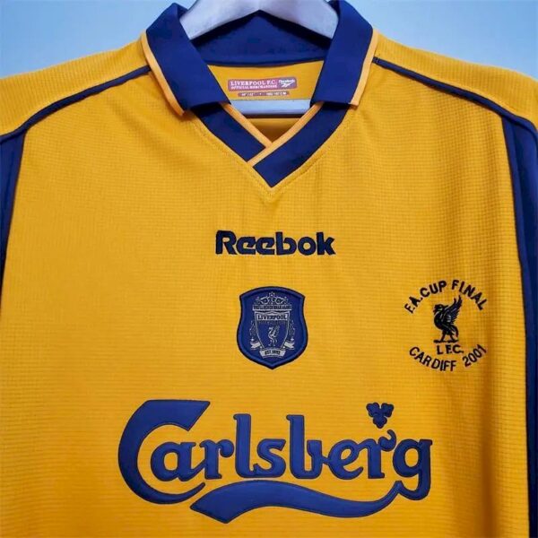 Retro Liverpool 2000/01 Away Jersey - Image 2